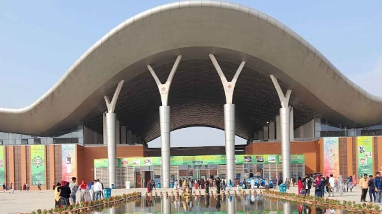 রাষ্ট্রীয় শোকের কারণে পেছাল আন্তর্জাতিক বাণিজ্য মেলা