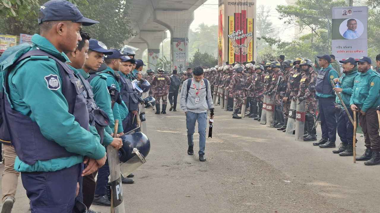 হাদির কবর জিয়ারতে আসবেন তারেক রহমান, শাহবাগে নিরাপত্তা জোরদার