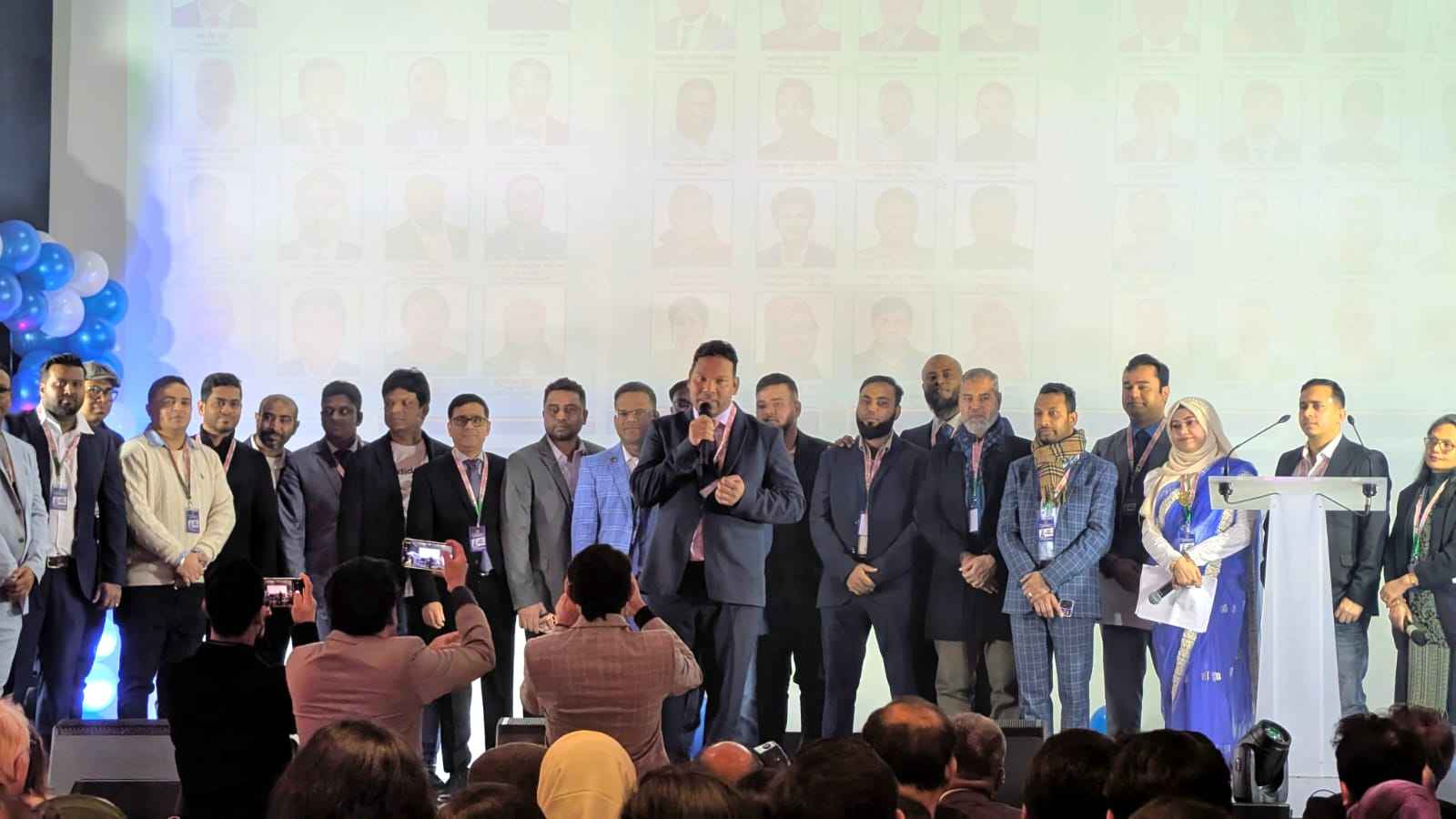 প্যারিসে বিসিএফের কৃতি শিক্ষার্থী সংবর্ধনা