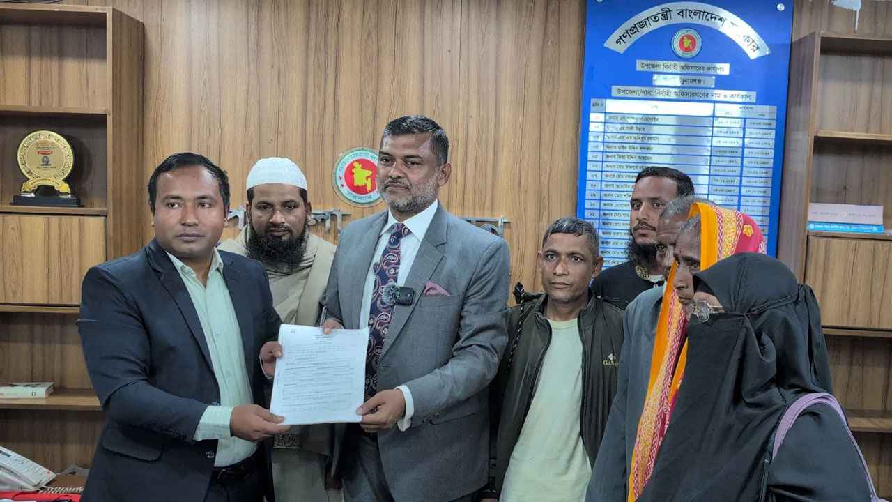 মনোনয়নপত্র সংগ্রহ করলেন জামায়াত প্রার্থী শিশির মনির