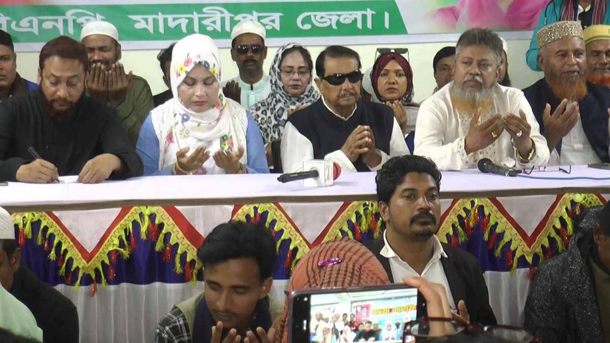 ‘স্বৈরাচার সরকারের নির্যাতনে কোকোর মৃত্যু, খালেদার অবস্থা সংকটাপন্ন’