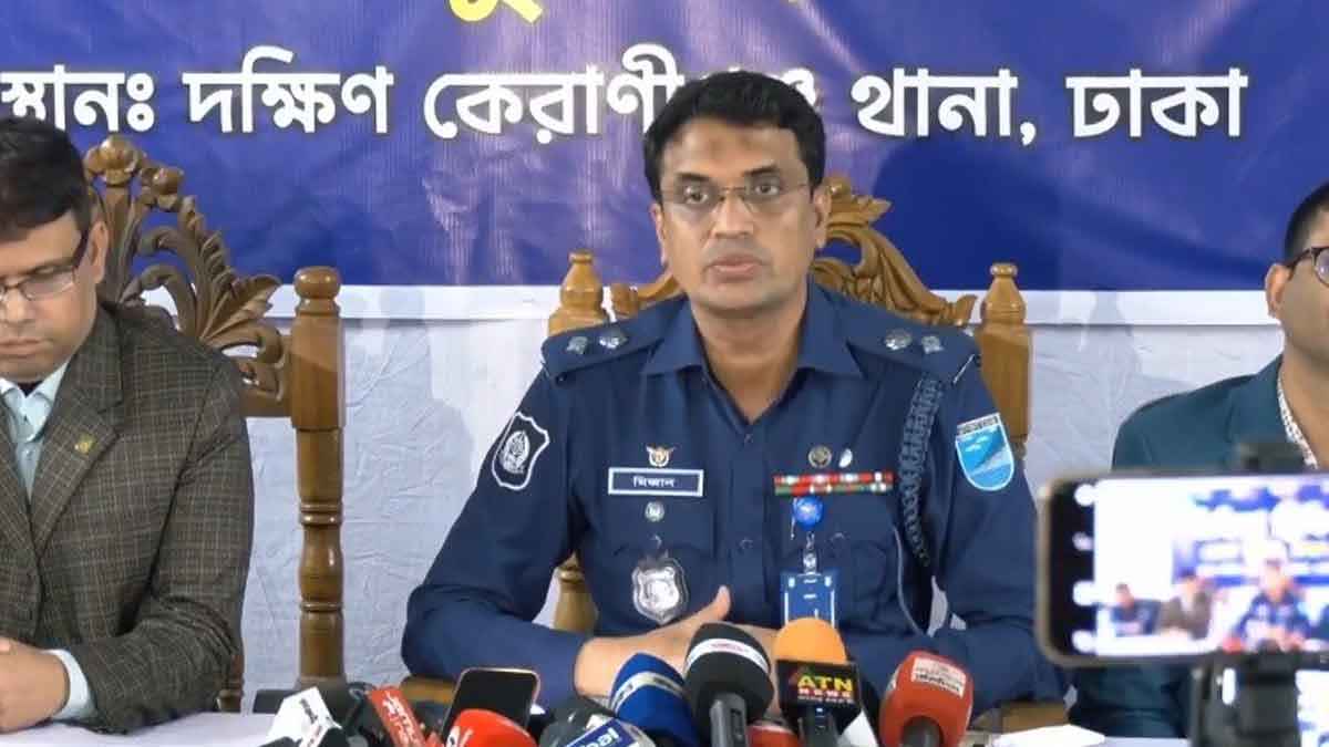কেরানীগঞ্জে বিস্ফোরণ হওয়া মাদ্রাসায় বিপুল রাসায়নিক দ্রব্য