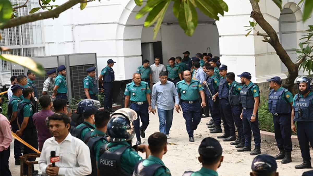 শেখ হাসিনা-সেনা কর্মকর্তাসহ ১৭ জনের বিরুদ্ধে অভিযোগ গঠনের আদেশ আজ