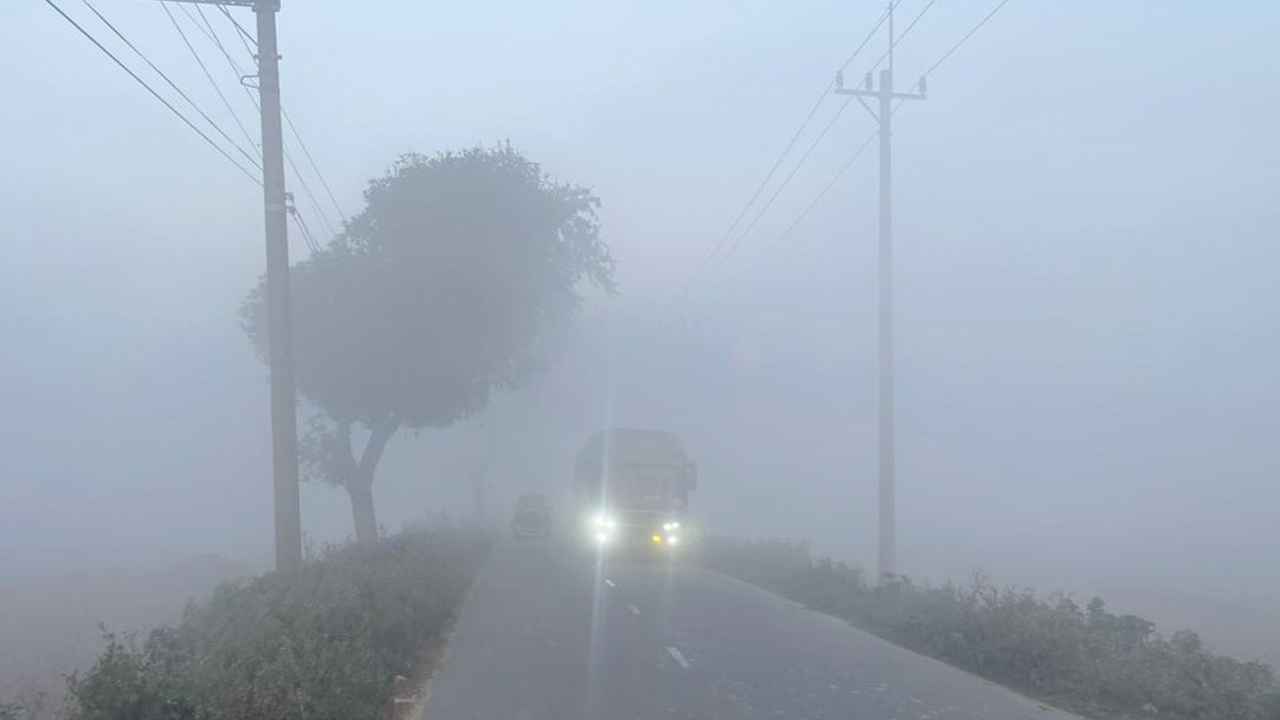 দিনাজপুরে বাড়ছে শীতের তীব্রতা, বিপাকে নিম্নআয়ের মানুষ