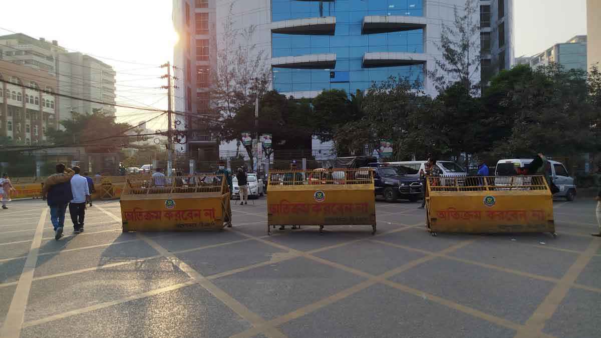 তফসিল ঘোষণা ঘিরে নিরাপত্তা জোরদার ইসি ভবনের