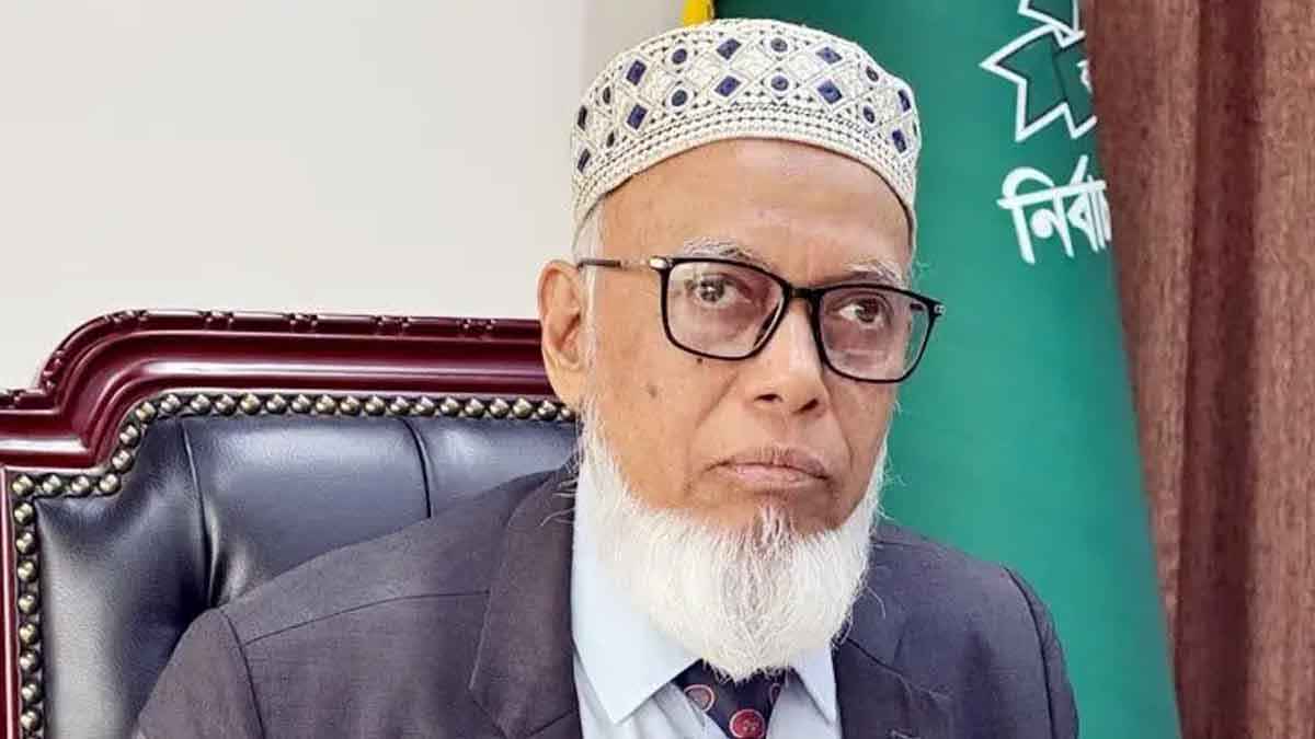 তারেক রহমানের ভোটার হতে কোনো আইনি বাধা নেই: ইসি মাছউদ