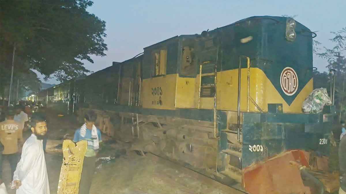 ট্রেনের ইঞ্জিন বিকল, ঢাকা-ময়মনসিংহ যোগাযোগ বন্ধ