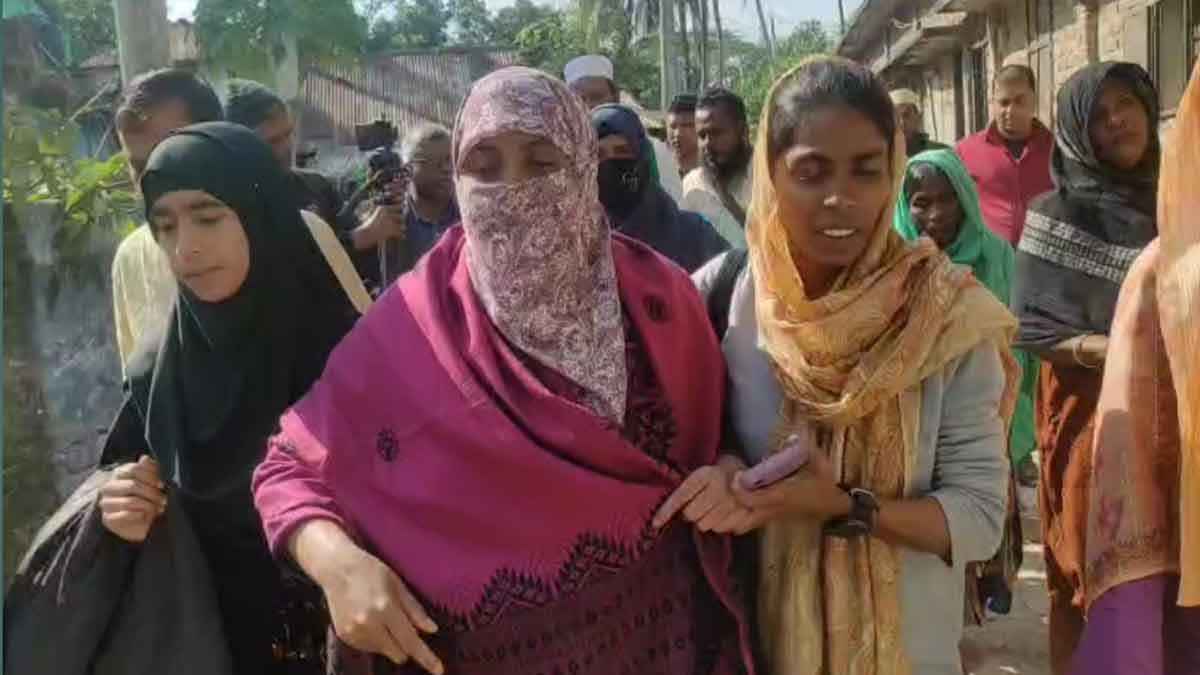 ভারত আর আ.লীগ নির্বাচন বানচাল করতে চায়: হাদির বোন মাসুমা