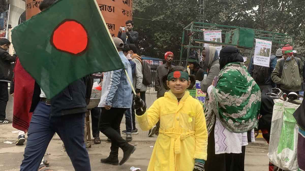 ‌‘হাদির হত্যাকারীদের ফাঁসি চাই’