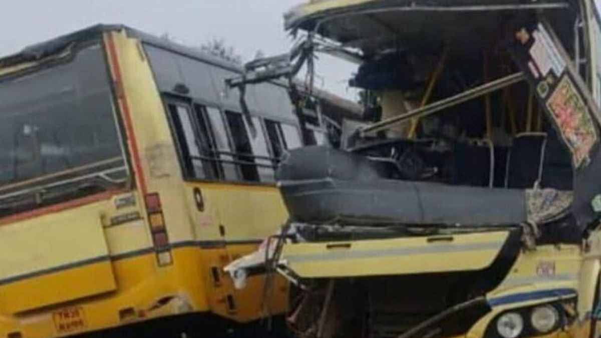 তামিলনাড়ুতে দুই বাসের মুখোমুখি সংঘর্ষে নিহত ১১