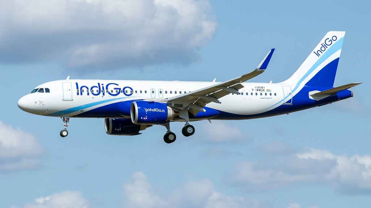 কেন একদিনে ৫৫০টি বিমান বাতিল করলো ইন্ডিগো?