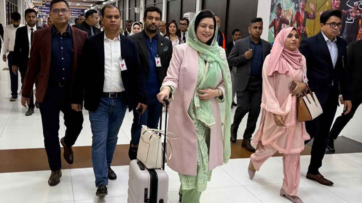 পরিবারসহ দেশে ফিরতে লন্ডনে গেলেন জুবাইদা রহমান