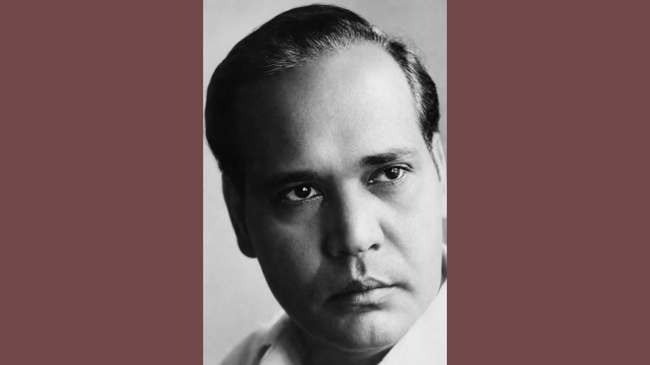 স্মৃতিতে অম্লান কিংবদন্তি সংগীতশিল্পী মাহমুদুন্নবী