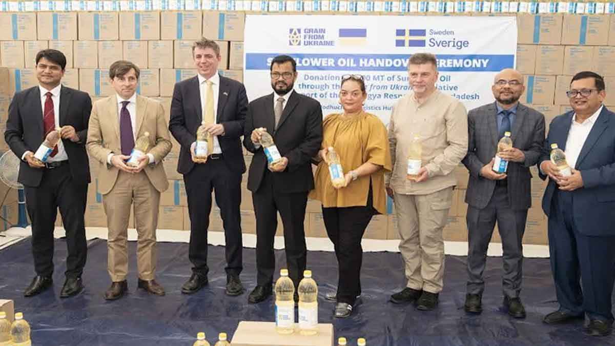 রোহিঙ্গা সহায়তায় ইউক্রেন থেকে পৌঁছাল ৩ হাজার টন সূর্যমুখী তেল