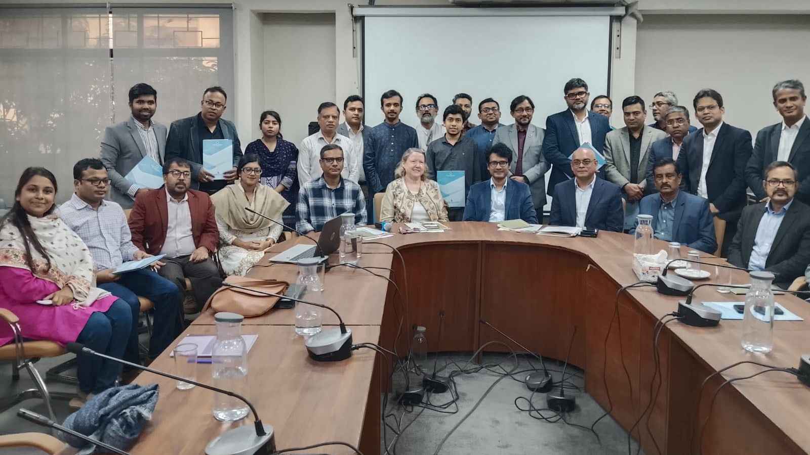 নির্বাচন প্রতিবেদনের উপর প্রশিক্ষকদের প্রশিক্ষণ দিলো পিআইবি