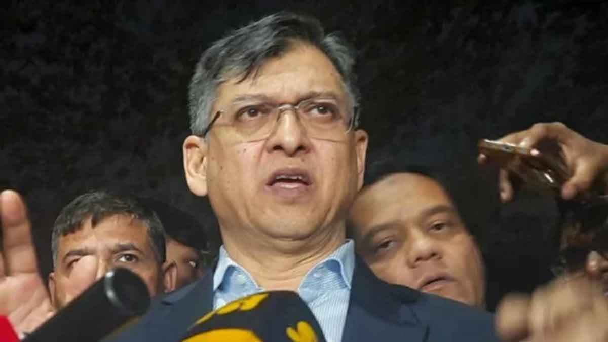 বিচ্ছিন্ন হামলা করে নির্বাচন বানচাল করা যাবে না: সালাহউদ্দিন