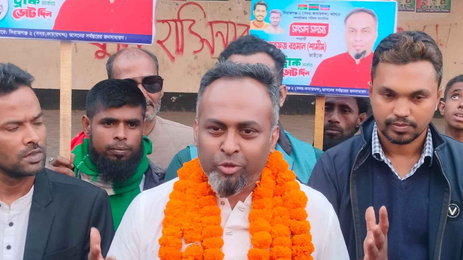 নতুনদের ছাড়া এ দেশ সামনের দিকে এগোনো সম্ভব নয়: মাহফুজ রহমান