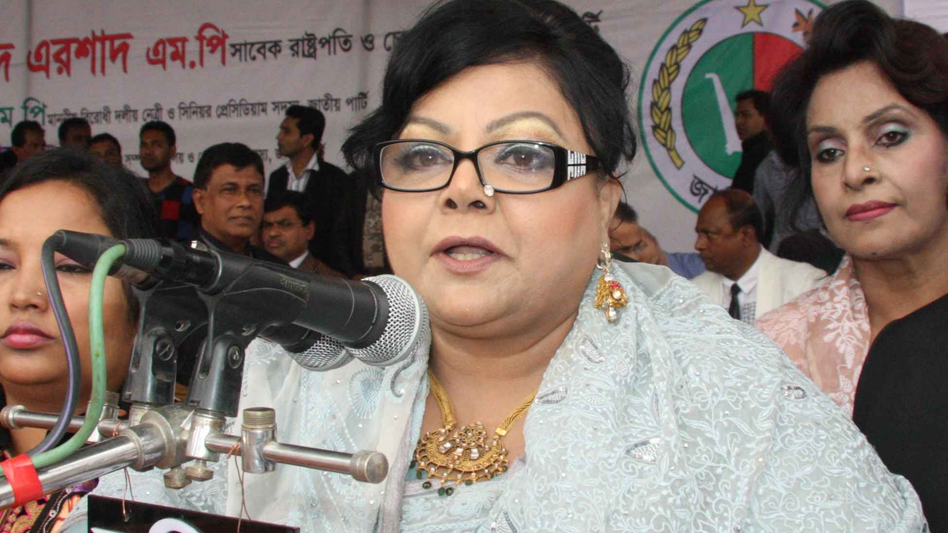 নির্বাচনে প্রার্থী হওয়া নিয়ে যা বললেন অ্যাড. সালমা ইসলাম