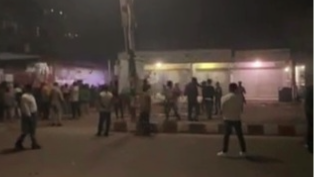 মেলায় দু’দল তরুণের ঝগড়ার জেরে সংঘর্ষে ৫০ জন আহত