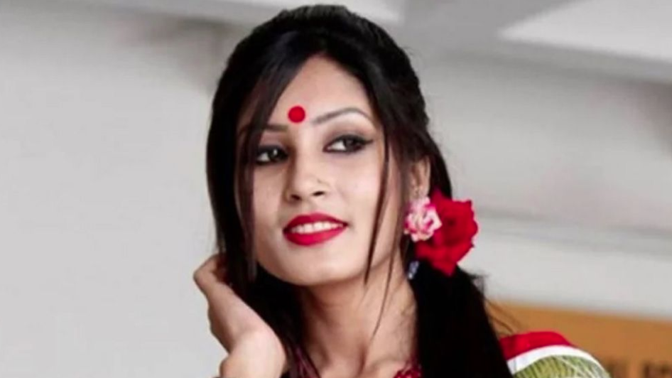 ইউএনও হলেন লাক্স সুন্দরী তানজিয়া 