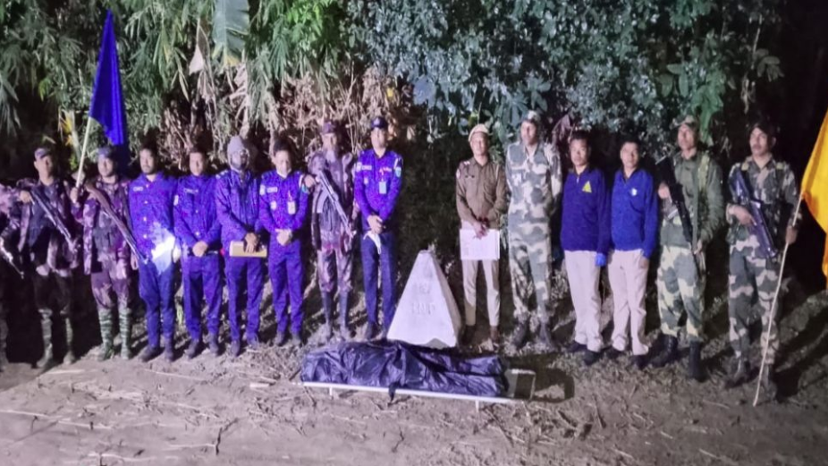 বাংলাদেশি যুবকের লাশ হস্তান্তর করল বিএসএফ