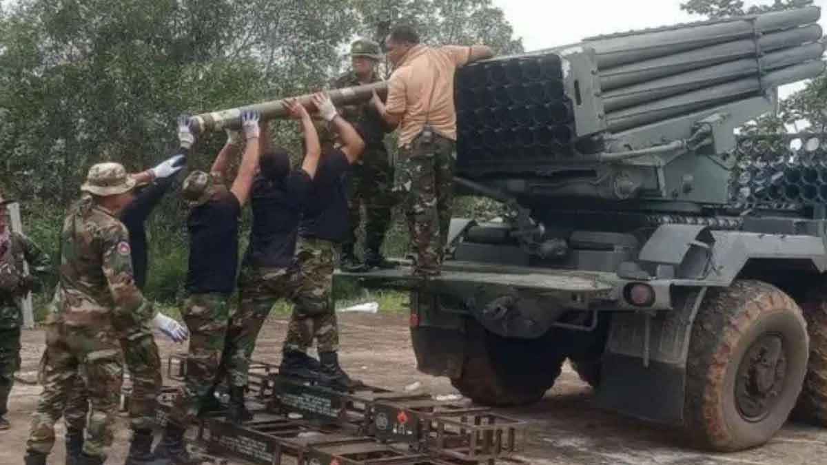 ট্রাম্পের প্রস্তাব উপেক্ষা করে কম্বোডিয়ার হামলায় আরও ৪ থাই সেনা নিহত