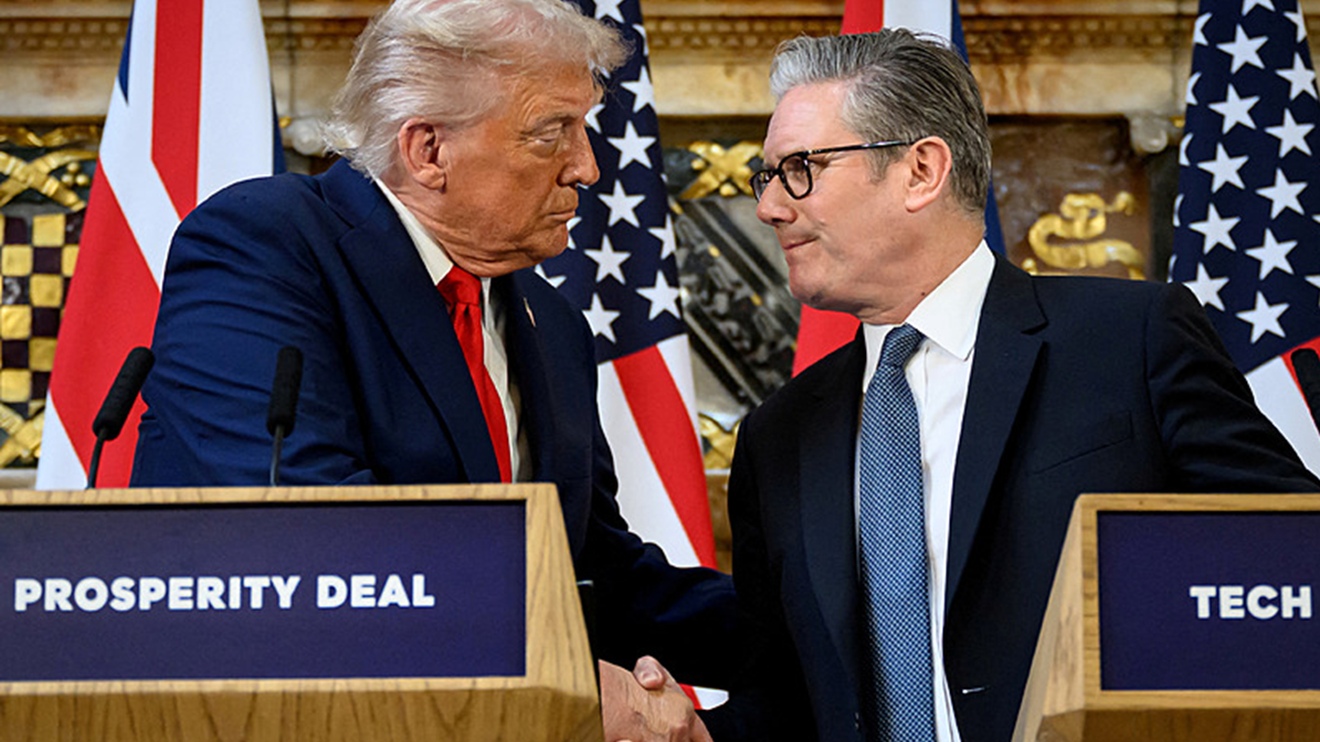 যুক্তরাজ্যের সঙ্গে বাণিজ্য চুক্তি স্থগিত করল যুক্তরাষ্ট্র