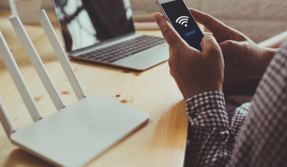 WiFi-router-for-home-FEATURE-compressed