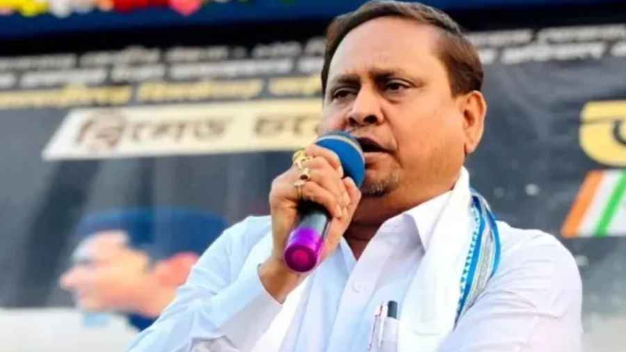 বাবরি মসজিদ নির্মাণকারী হুমায়ুনের বাড়িতে পুলিশ