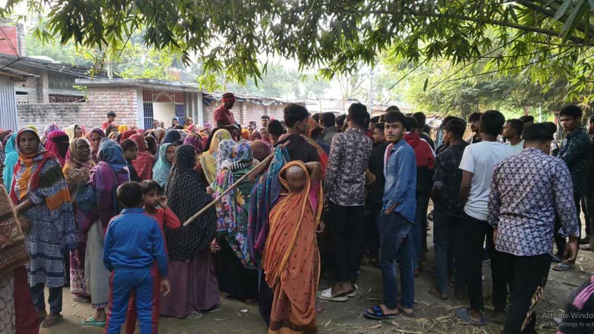 মেহেরপুরে মোটরসাইকেল নিয়ন্ত্রণ হারিয়ে কিশোরের মৃত্যু