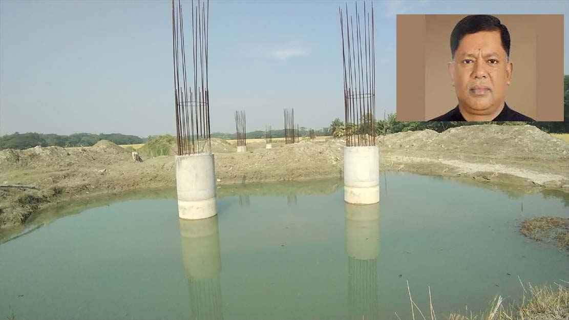 ঠিকাদার আ.লীগ নেতা জেলে থাকায় ঝুলে আছে ১২৩ কোটি টাকার সেতু নির্মাণ