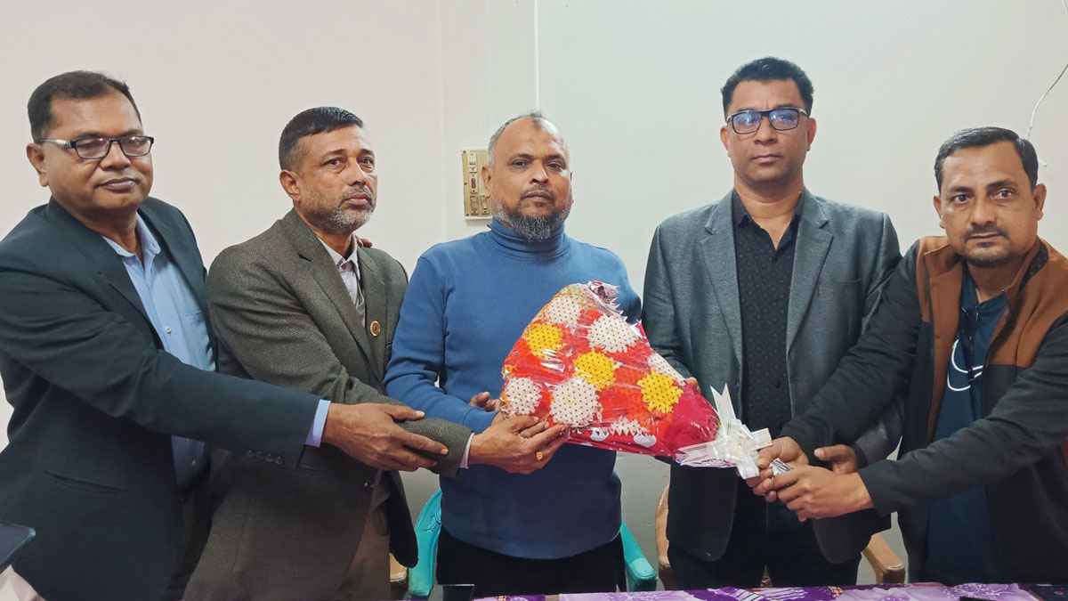 নড়াইল-২: লোহাগড়ায় সাংবাদিকদের সাথে বিএনপি প্রার্থীর মতবিনিময়