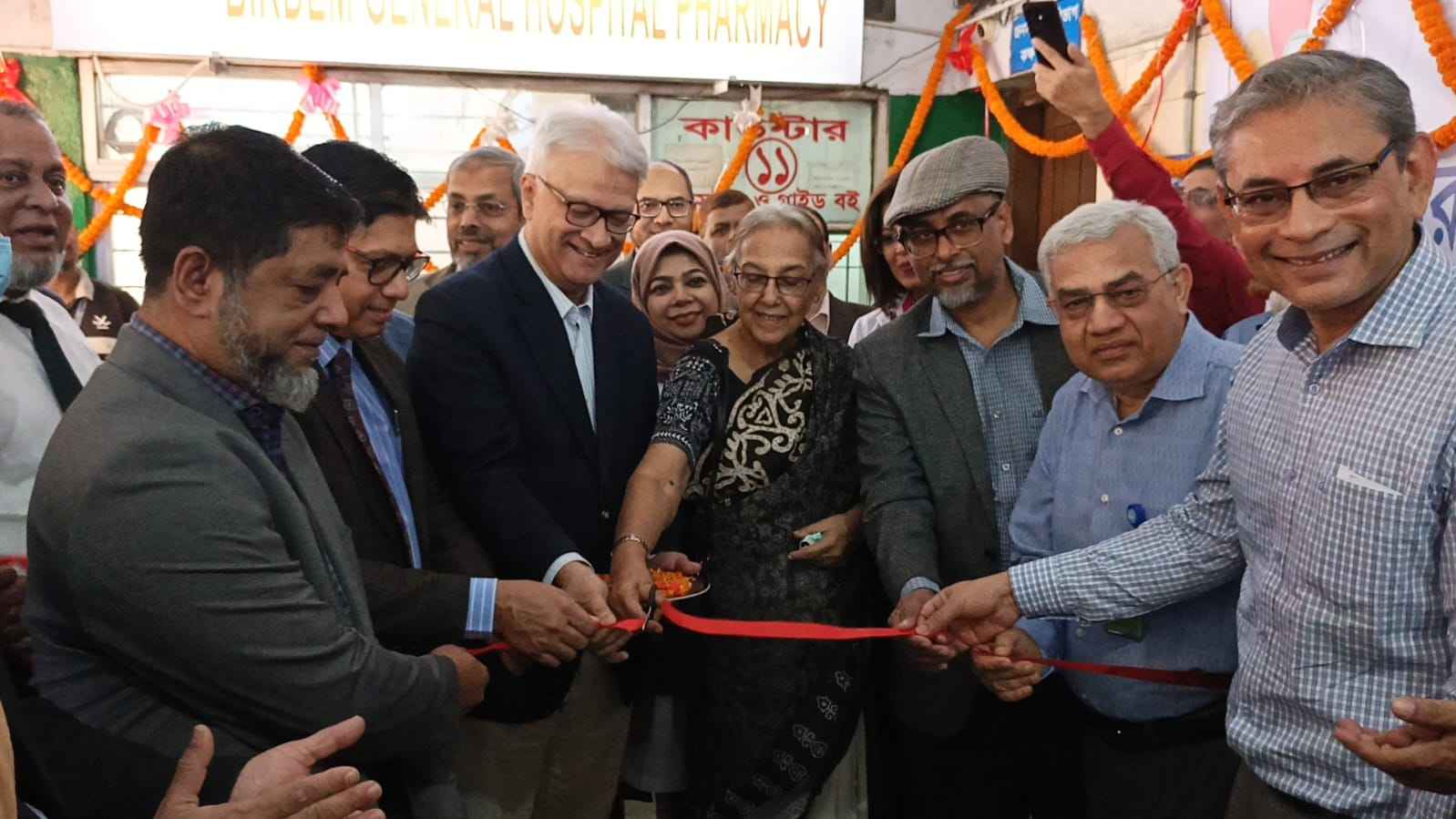 ‘বারডেমে স্বল্পমূল্যে মানসম্মত ওষুধ মিলবে’