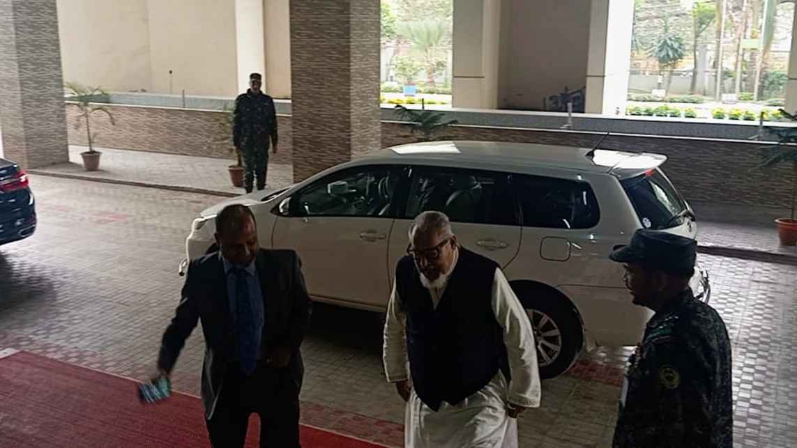 সিইসির সঙ্গে বৈঠকে বিএনপির প্রতিনিধি দল