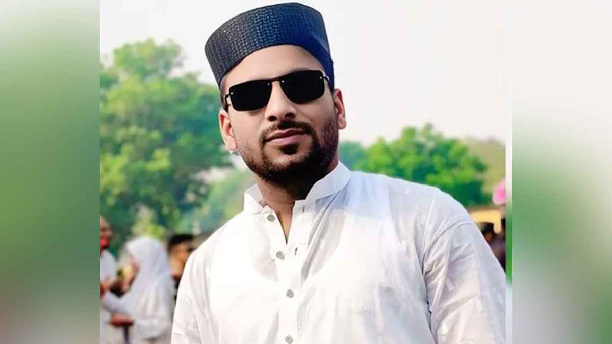 যুবদলকর্মীকে কুপিয়ে হত্যার পর বাড়িতে আগুন দিলো প্রতিপক্ষরা