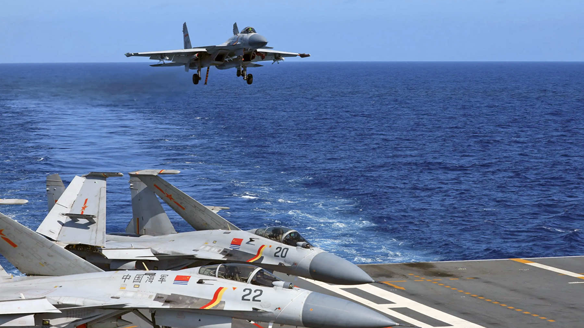 তাইওয়ানের চারপাশে বিশাল সামরিক মহড়া শুরু করেছে চীন