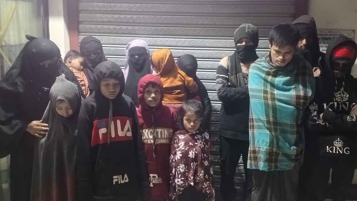 টেকনাফে বিজিবির অভিযান, ১৭ ভুক্তভোগী উদ্ধার