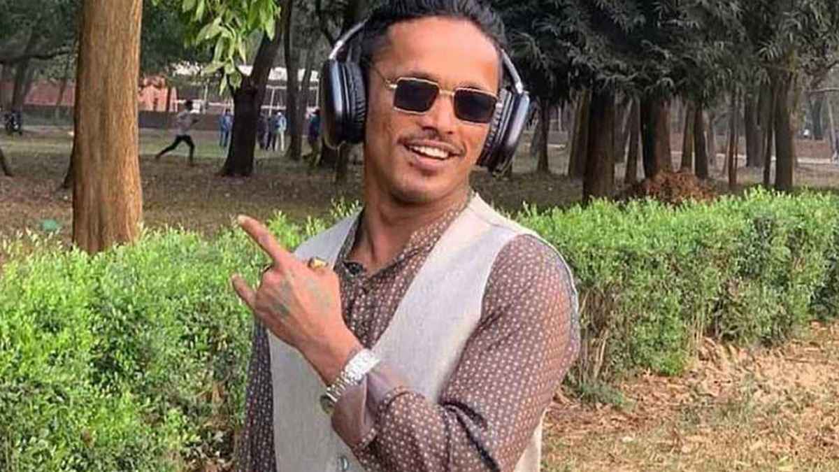 চট্টগ্রামের শীর্ষ সন্ত্রাসী বুইস্যা অস্ত্রসহ গ্রেফতার