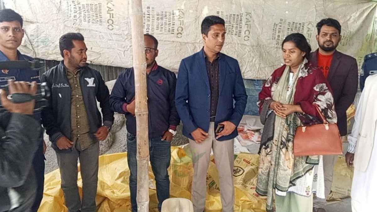 মাটির সঙ্গে চুন ও চক পাউডার মিশিয়ে তৈরি হতো ‘দস্তা সার’