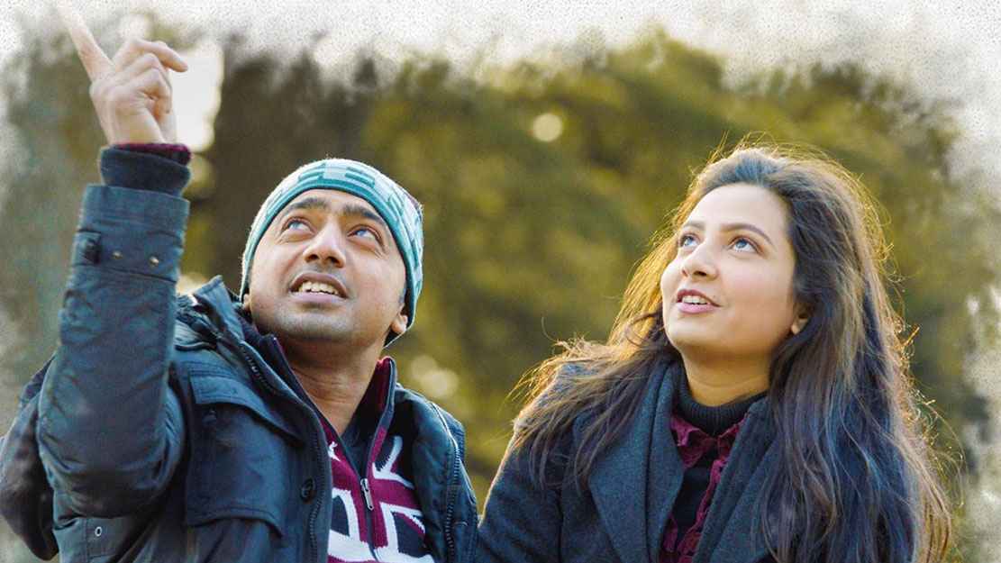 দেবের জন্য অভিনয় ছাড়তে চেয়েছিলেন শুভশ্রী! 