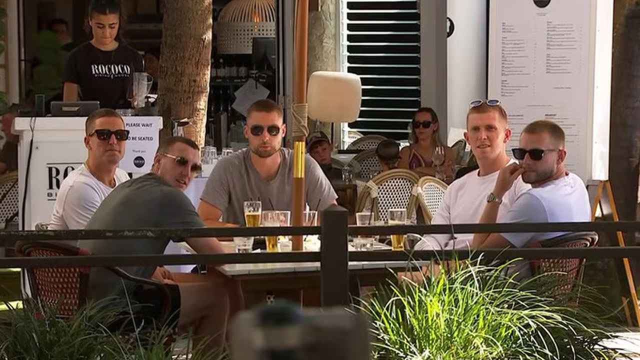 ক্রিকেটারদের বিরুদ্ধে অতিরিক্ত মদ্যপানের অভিযোগ খতিয়ে দেখবে বোর্ড