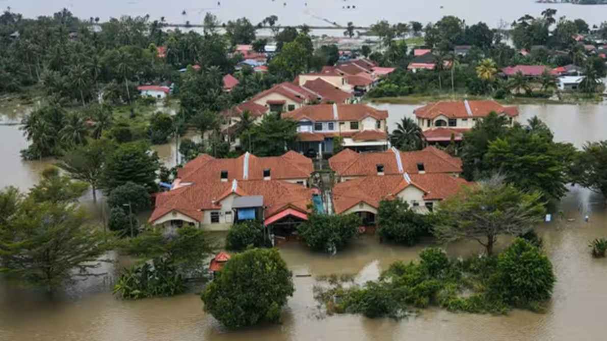 এশিয়ার চার দেশে ভয়াবহ বন্যায় প্রাণহানি ১১০০ ছাড়াল