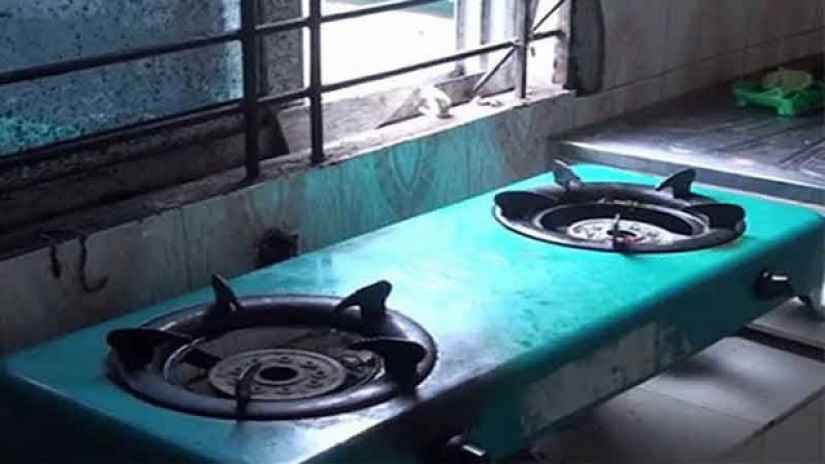 রেস্তোরাঁয় গ্যাসের চুলা বিস্ফোরণে দুজন আহত 