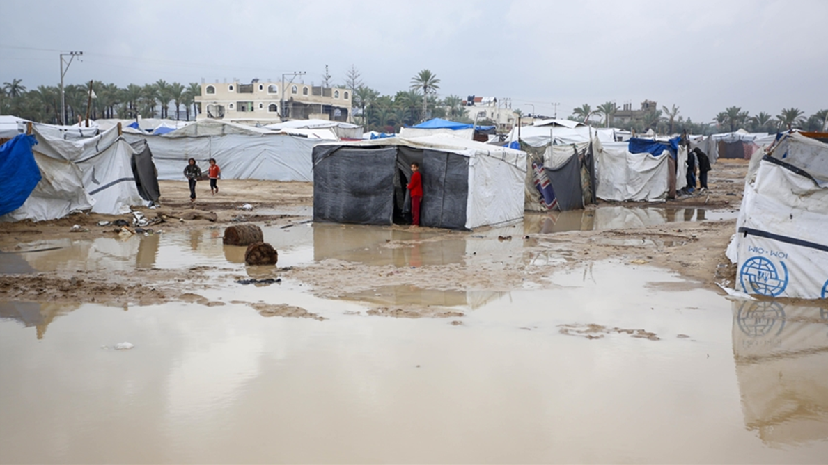 এবার ভারী বৃষ্টিপাত-বন্যা-তীব্র ঠান্ডায় বিপর্যস্ত গাজা, নিহত ১৪