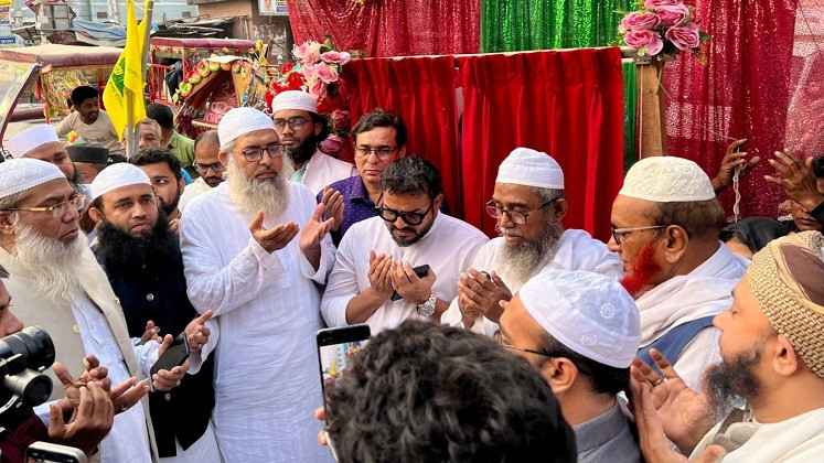 উত্তরায় হাফেজ্জী হুজুর স্মরণে নতুন সড়কের উদ্বোধন