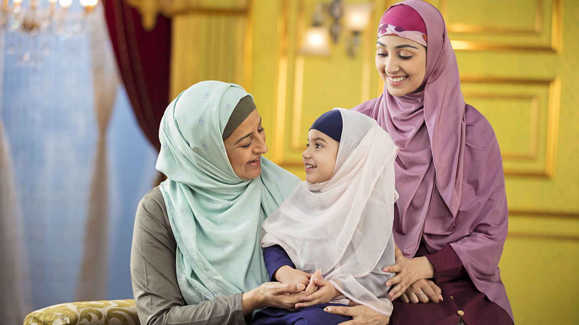 ২০২৫ সালে হিজাব ফ্যাশনে নতুন ট্রেন্ড —তরুণীদের পছন্দ কেমন ছিল?