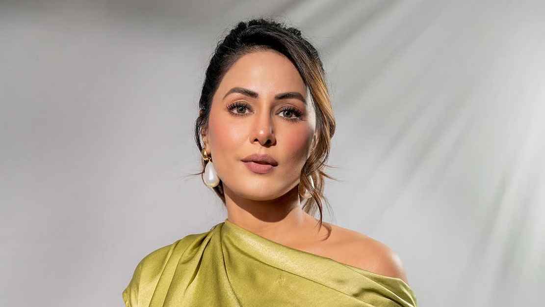 স্বামীর সঙ্গে শারীরিক সম্পর্কের গুরুত্ব নিয়ে যা বললেন হিনা খান