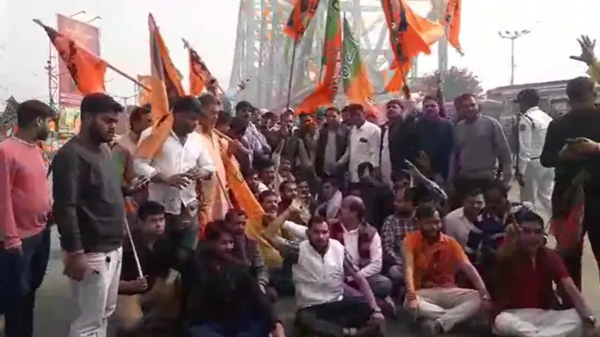 পশ্চিমবঙ্গ-ত্রিপুরায় বিজেপির বাংলাদেশবিরোধী বিক্ষোভ