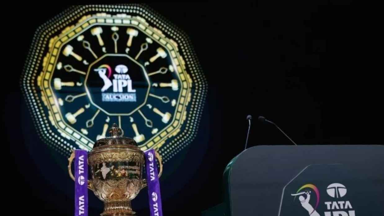 আইপিএল নিলাম শেষে কে কত টাকায় কোন দলে দেখে নিন