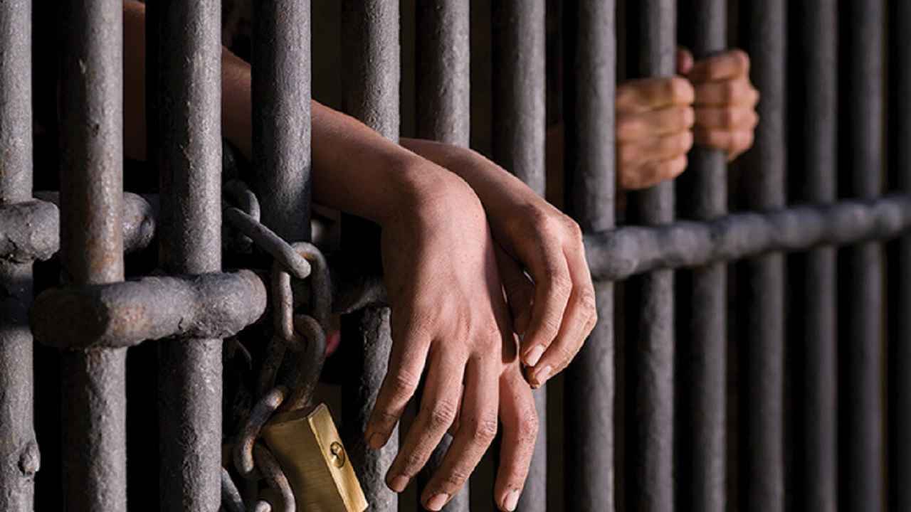 কারাবন্দিরাও দেবেন ভোট, নিবন্ধন প্রক্রিয়া শুরুর নির্দেশনা